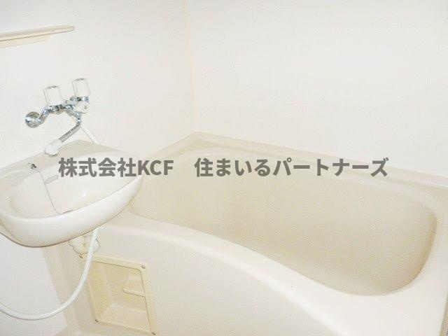 エスポワール六ツ門の浴室|コンパクトで使いやすいお風呂です