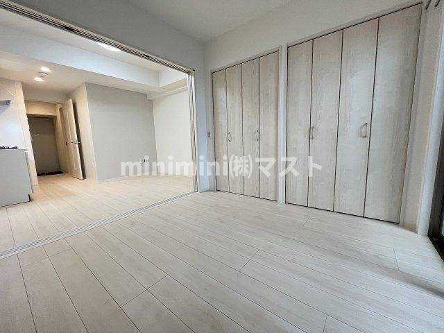 ATKレジデンスなんばの居間・リビング