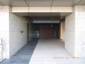【エントランス】