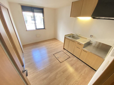 【居間・リビング】 | ファミーユ辰巳C棟