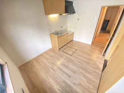 【居間・リビング】 | ファミーユ辰巳C棟