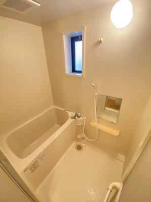 【浴室】 | ファミーユ辰巳C棟