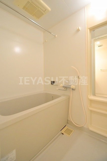 バロンズコートの浴室