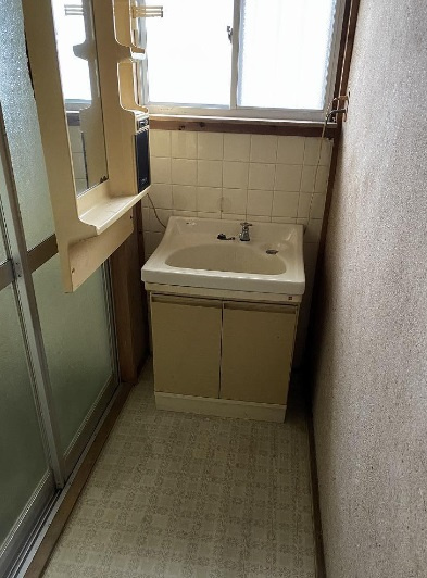 【独立洗面台】