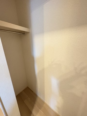 【独立洗面台】 | スウィート日高Ⅰ | ※同物件、別のお部屋の写真です。