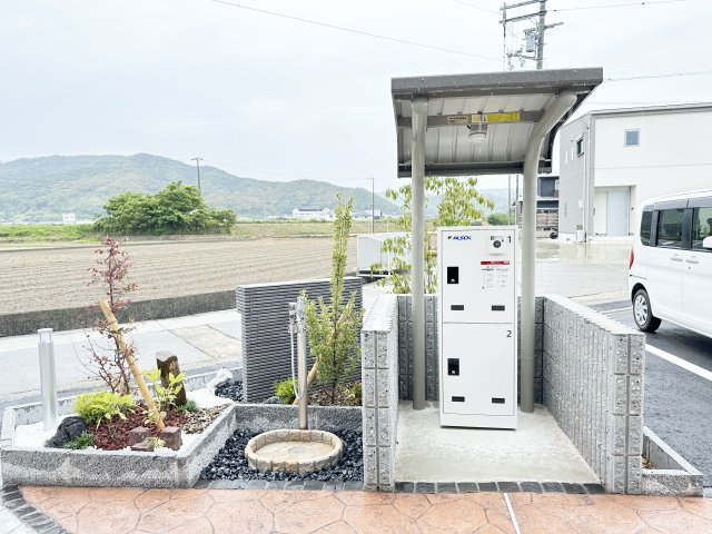 【その他共用部分】 | スウィート日高Ⅰ | 宅配ボックス　※同物件、別のお部屋の写真です。