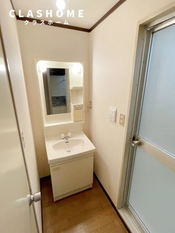 Paradise　Nobata　　刈谷市近郊の賃貸はクラスホーム刈谷店の洗面所|同物件の別部屋になります。