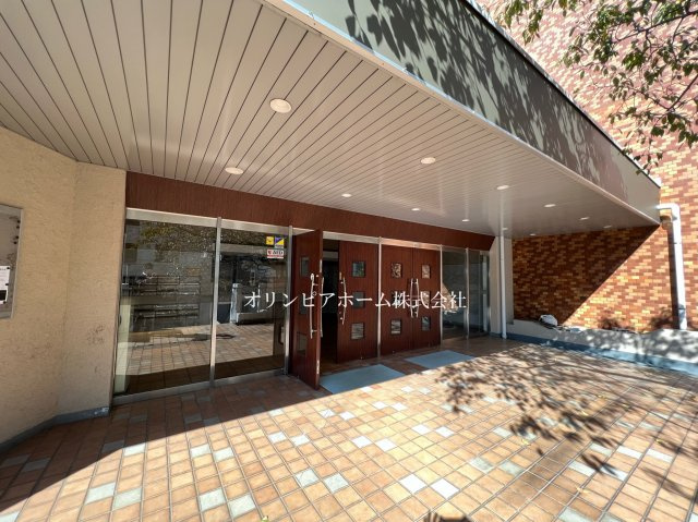 仲介手数料無料　深川住宅B 棟　3階　リフォーム済のエントランス