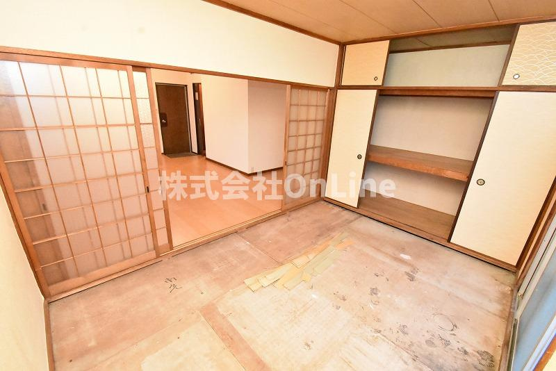 鎌田マンションの寝室