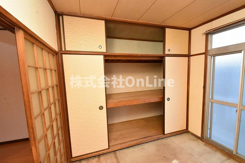 鎌田マンションの収納