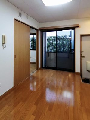 【内装】 | ブラウンコート