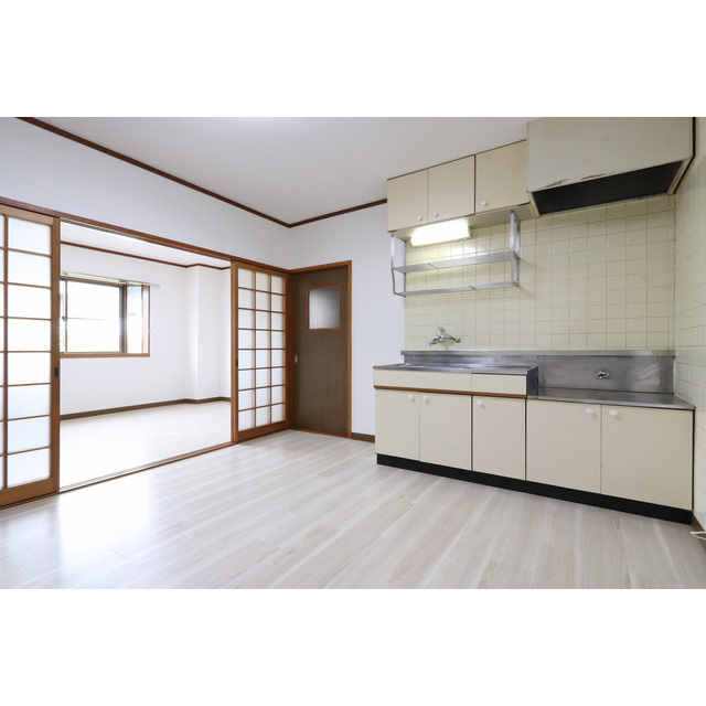 オーシャン梅満Ⅱのキッチン