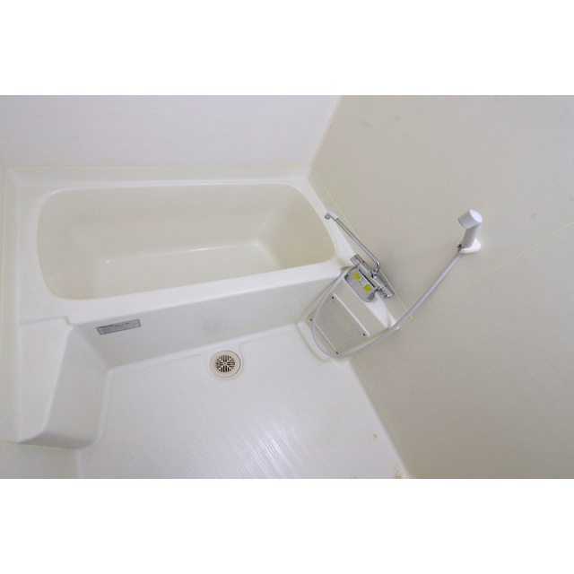 オーシャン梅満Ⅱの浴室