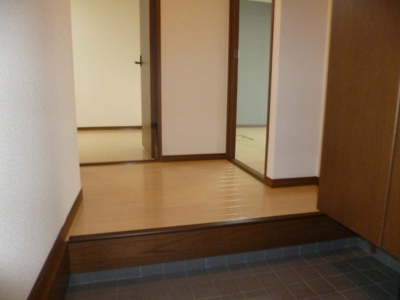 【玄関】 | プロヴァンスＢ