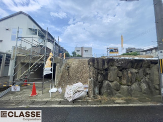 【前面道路含む現地写真】 | 宇治市木幡御蔵山　2区画　A号地　売土地　建築条件付き | スーパーまで徒歩10分ですので日々のお買い物にも便利です！高台にあることで眺望がとても良いですよ♪
