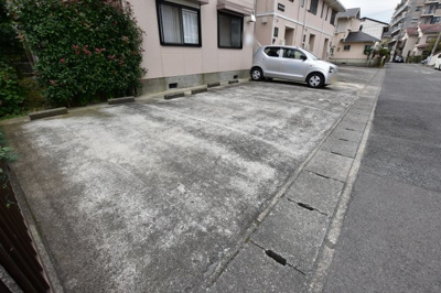 【駐車場】 | ブラウンハイム
