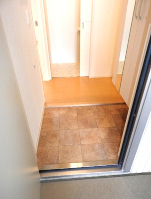 【玄関】 | ビスターレ