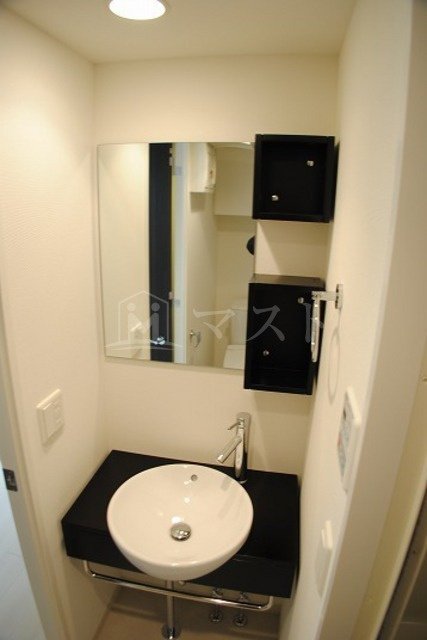 ラシュレエグゼ本町の洗面所|他部屋参考写真