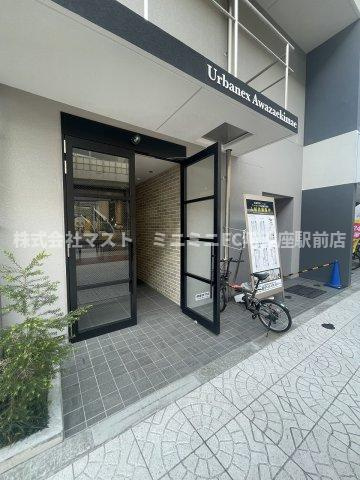 アーバネックス阿波座駅前のエントランス