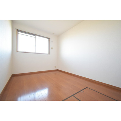 【寝室】 | ノースフィールドユタカ