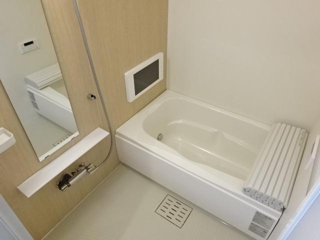 【浴室】 | グランレーヴ弥生 | バス