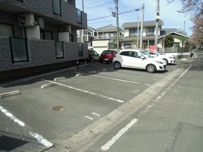 【駐車場】 | メゾンソフィア