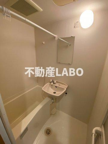 ワンウッドハイツの洗面所