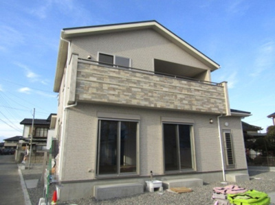 【外観】 | ブルーミングガーデン中巨摩郡昭和町河東中島 | 外はこのようになっています