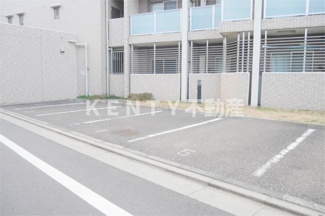 【駐車場】 | 駐車スペースもあります