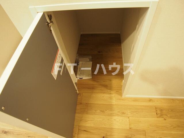 千葉市花見川区南花園１丁目のアパートの内装