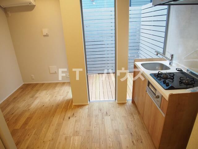 千葉市花見川区南花園１丁目のアパートの寝室