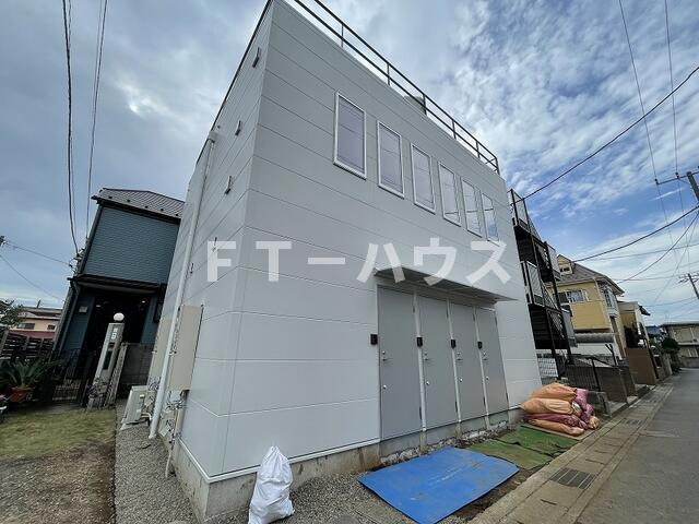 千葉市花見川区南花園１丁目のアパートの外観