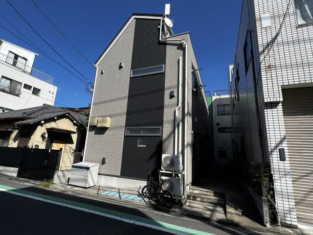 サンブリヤ新小岩の外観