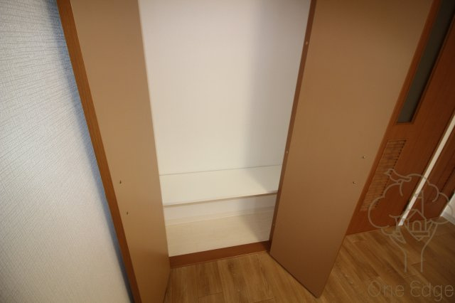 AD天神橋の収納