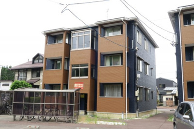 【外観】 | ビバリー春日山A棟 | 外観もきれいです