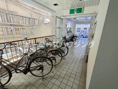 【ロビー】 | ラフィーネフジ豊中