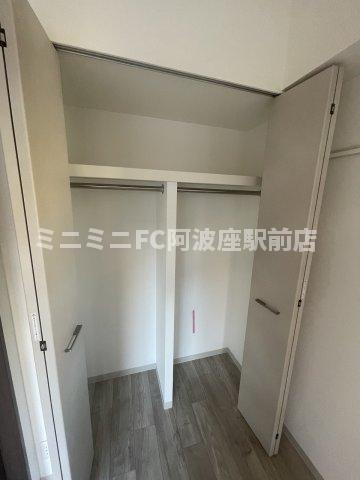 エステムコート大阪福島ルアーナの収納