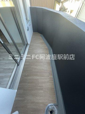 エステムコート大阪福島ルアーナのバルコニー