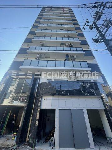 エステムコート大阪福島ルアーナの外観