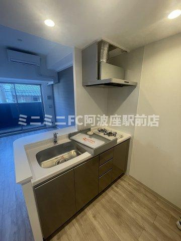 エステムコート大阪福島ルアーナのキッチン