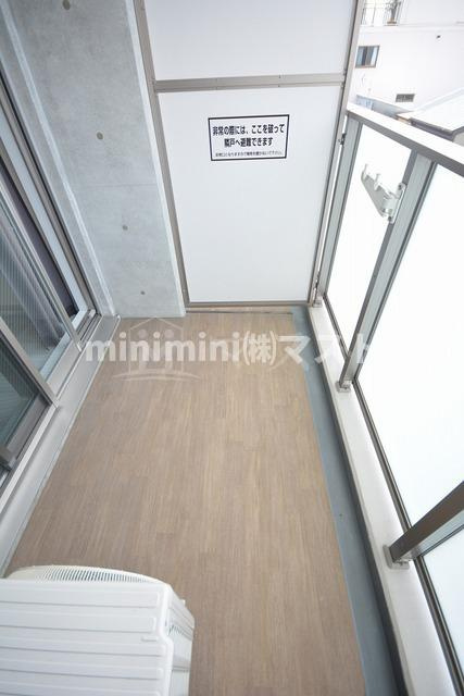 リアライズ花園町駅前のバルコニー