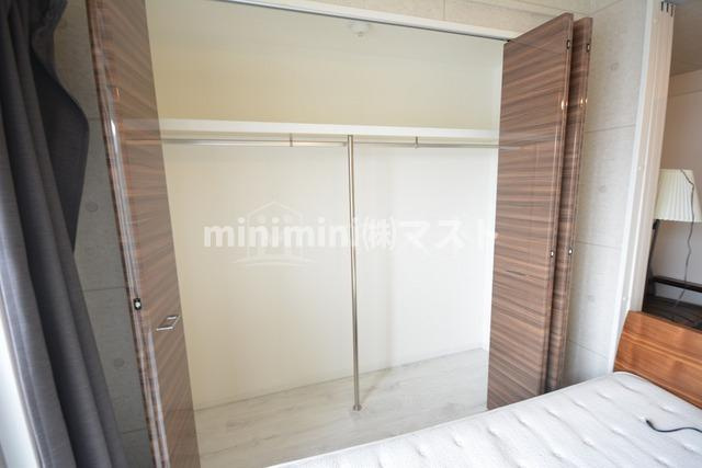 リアライズ花園町駅前の収納