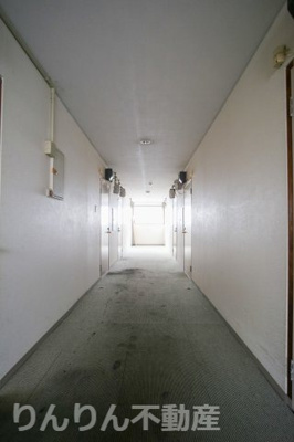 【ロビー】 | カーサ山城 | 清潔なロビーです