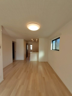 【居間・リビング】 | ウエストヒル 弐番館