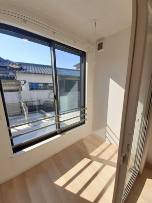 【洋室】 | ウエストヒル 弐番館