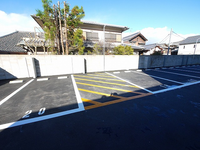 奈良T・Mモータープールの駐車場