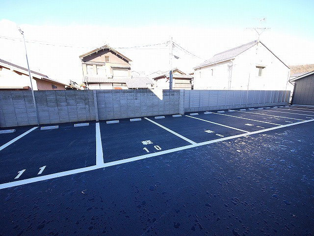 奈良T・Mモータープールの駐車場