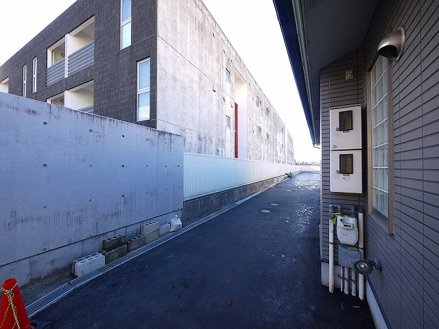 奈良T・Mモータープールの外観