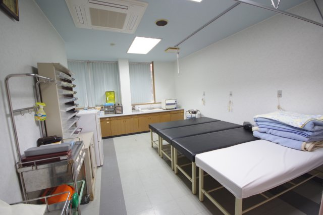 宇都宮市西川田本町２丁目　売診療所のその他|診察室