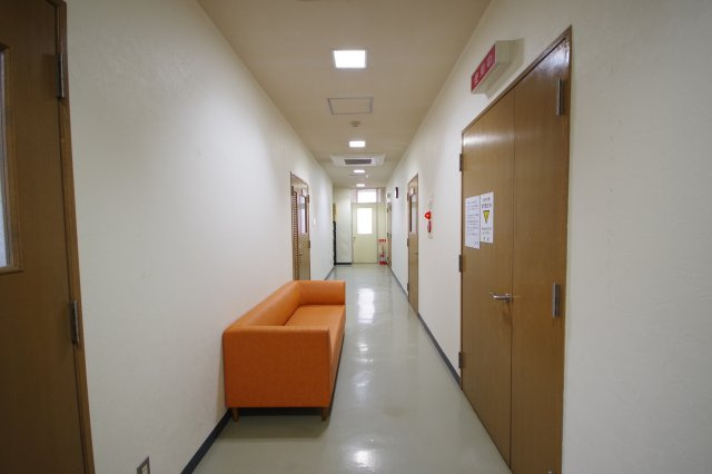 宇都宮市西川田本町２丁目　売診療所のその他|院内廊下
